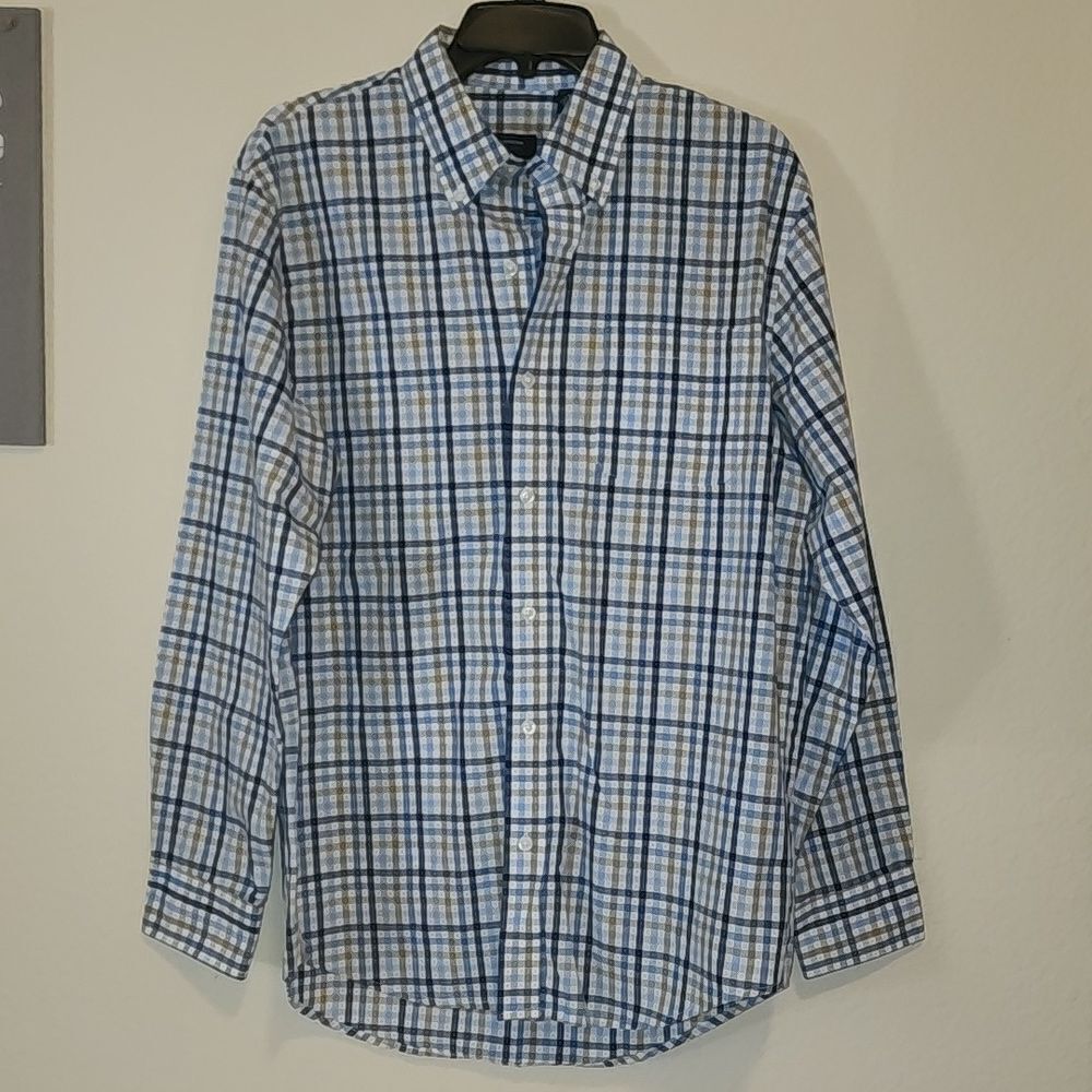 ARROW Men's med striped button-up collared casual dress shirt